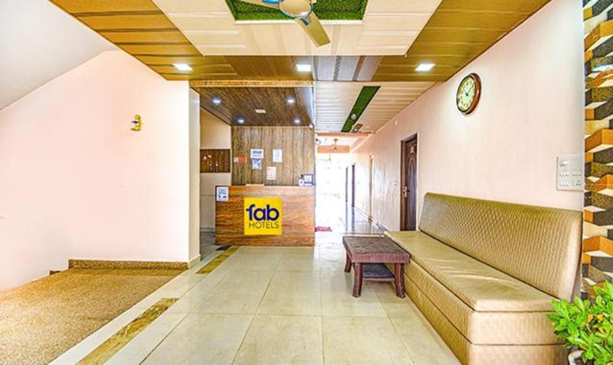 Fabhotel Yamunotri Retreat, Tapovan リシケーシュ エクステリア 写真